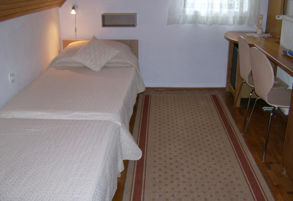 Vila Vuk Plitvička Jezera Rom bilde
